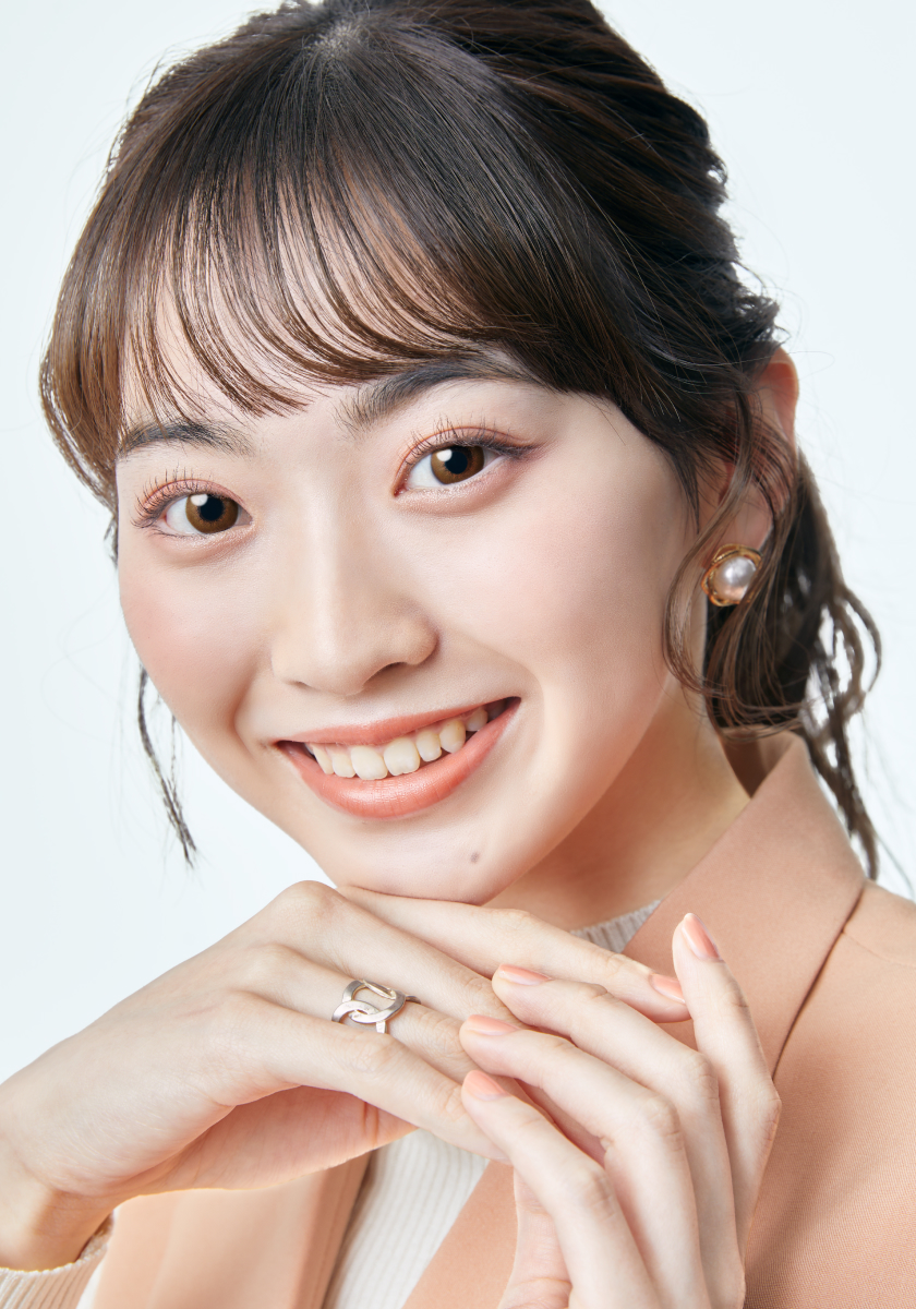 1DAYメニコン Rei イルミブラウン装用