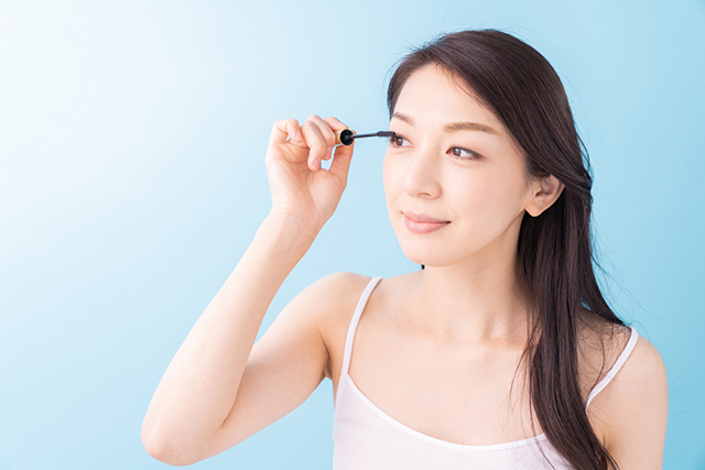 コンタクトレンズの使用期限の表記方法の例