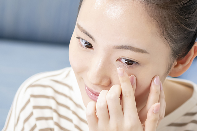コンタクトレンズで目が充血しないようにする予防法